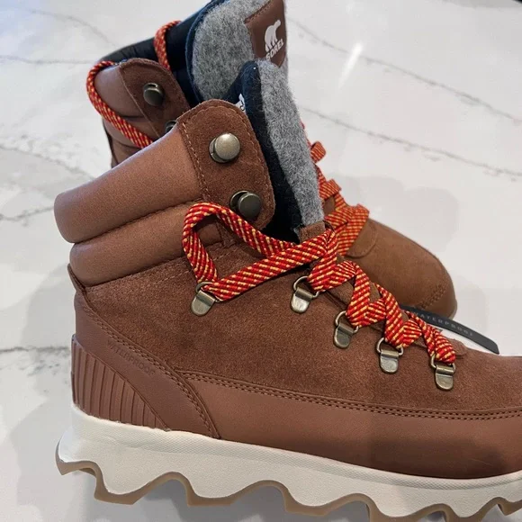 Women’s Sorel Kinetic Conquest Boot sz 9 NWT! - Picture 5 of 9